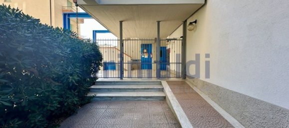 2-salle Appartement à Follonica, Italy No. 269912 32