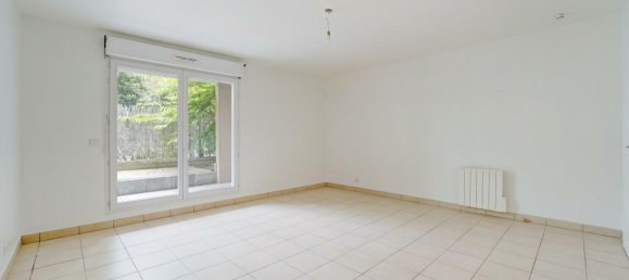 1 bedroom Apartment in Chatillon, France No. 347084 4