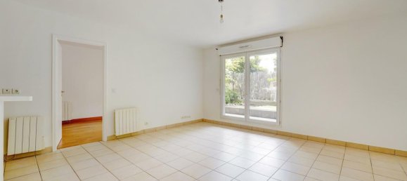 1 bedroom Apartment in Chatillon, France No. 347084 3