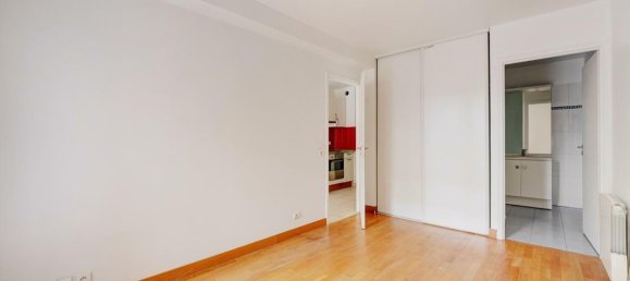 1 bedroom Apartment in Chatillon, France No. 347084 12