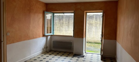 Casa de 2 dormitorios en Le Blanc, France No. 154151 4