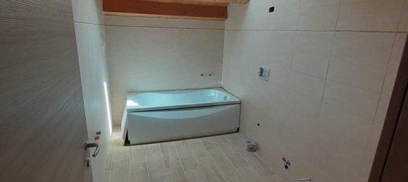 2 Schlafzimmer Haus in Chioggia, Italy, Nr. 53180 16