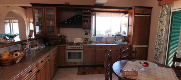 2 Schlafzimmer Villa in Corfu, Greece, Nr. 8913 2