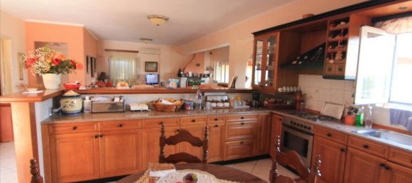 2 dormitorios villa en venta en Corfu, Central Corfu and Diapontian Islands, Corfu, Ionian Islands, Peloponnese, Western Greece and the Ionian, Greece № 8913 11