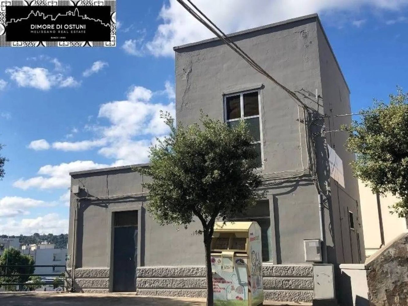 Propiedad comercial de 5 habitaciónes en Ostuni, Italy No. 339921