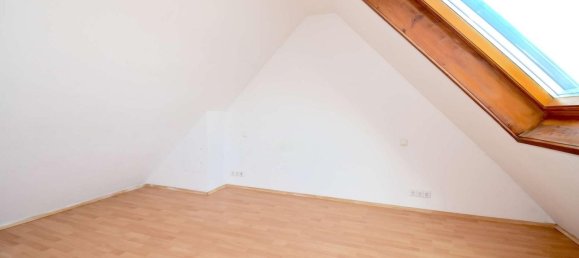 4غرفة منزل ذو طابقين في Stuttgart, Germany رقم 96228 18