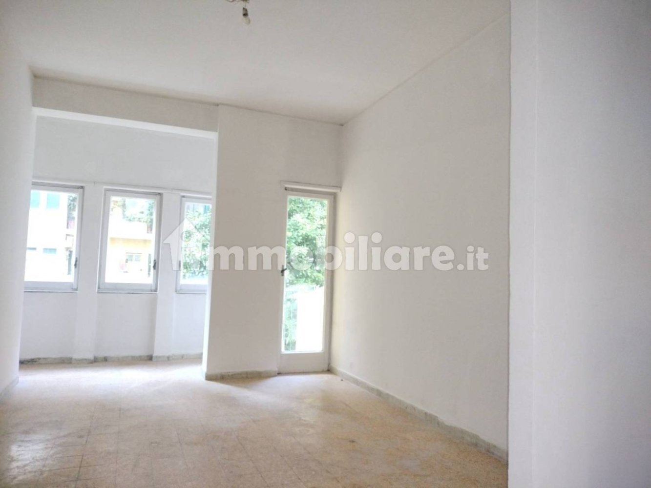 Apartamento T3 em Naples, Italy N.º 140993