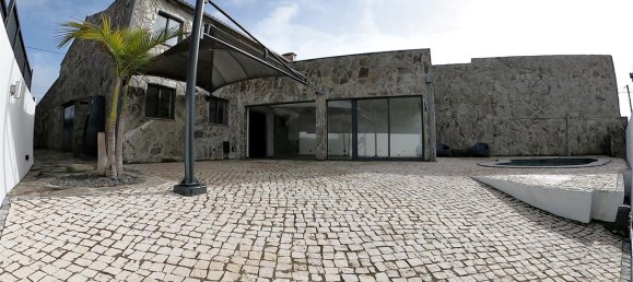 Casa de 3 dormitorios en Cascais, Portugal No. 113893 3