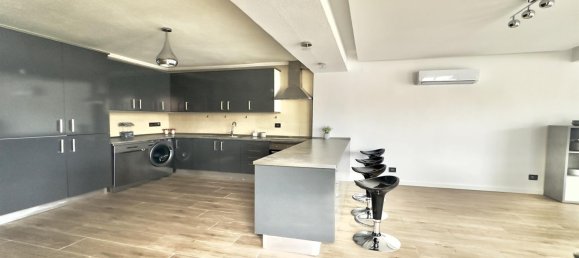 Casa de 3 dormitorios en Cascais, Portugal No. 113893 4