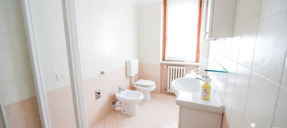 6 bedrooms Villa in Volpiano, Italy No. 332828 4