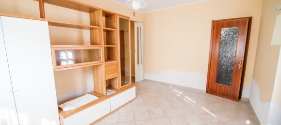 6 bedrooms Villa in Volpiano, Italy No. 332828 22