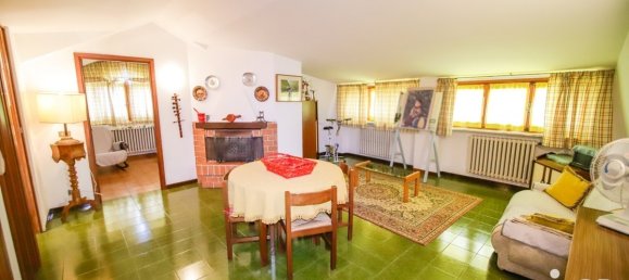 6 bedrooms Villa in Volpiano, Italy No. 332828 17