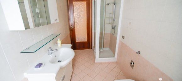 6 bedrooms Villa in Volpiano, Italy No. 332828 2