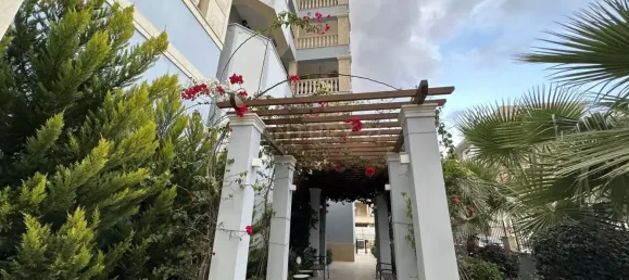 Apartamento de 2 dormitorios en Germasogeia, Cyprus No. 3567 3