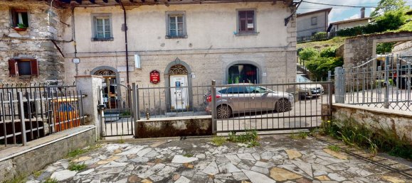 3 Schlafzimmer Wohnung in Minucciano, Italy, Nr. 234542 9