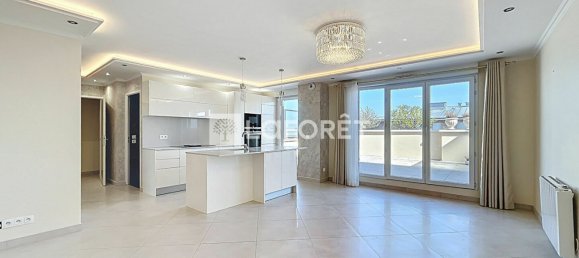 Apartamento de 3 dormitorios en Vigneux-sur-Seine, France No. 149801 3