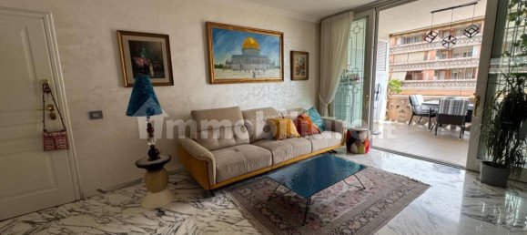 3 bedrooms Apartment in Rome, Italy No. 336977 15