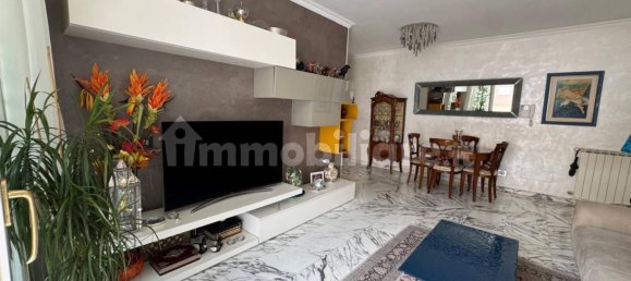 3 bedrooms Apartment in Rome, Italy No. 336977 11