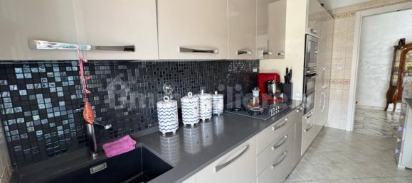 3 bedrooms Apartment in Rome, Italy No. 336977 23