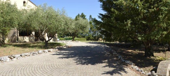 10 rooms House in San Marcello, Italy No. 261348 10