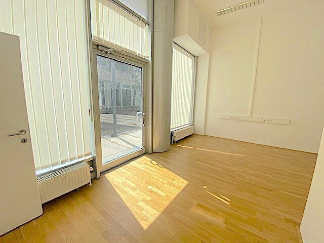 Коммерческая недвижимость 66м² в Дёблинг, Австрия № 221780