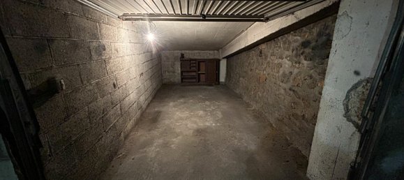 13m² Garage in Paris, France No. 169672 4