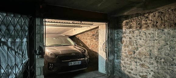 13m² Garage in Paris, France No. 169672 6