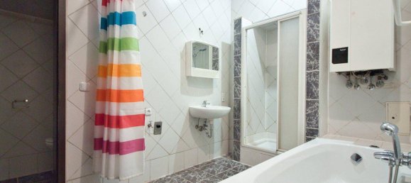 3-salle Appartement à Simmering, Austria No. 53425 4