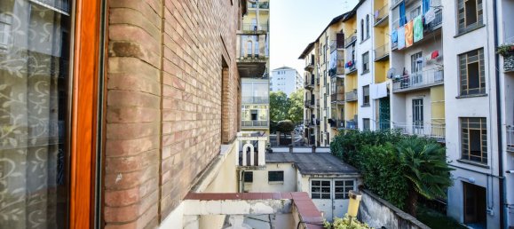 5غرفة شقة في Turin, Italy رقم 82279 19