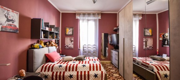 5غرفة شقة في Turin, Italy رقم 82279 24