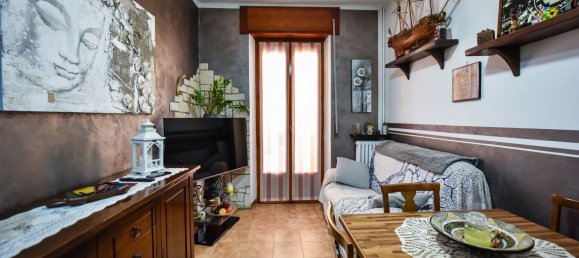 5غرفة شقة في Turin, Italy رقم 82279 4