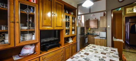 5غرفة شقة في Turin, Italy رقم 82279 44