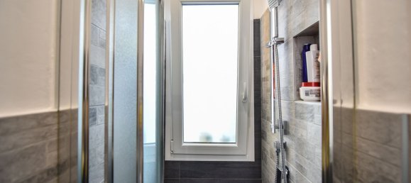 5غرفة شقة في Turin, Italy رقم 82279 12