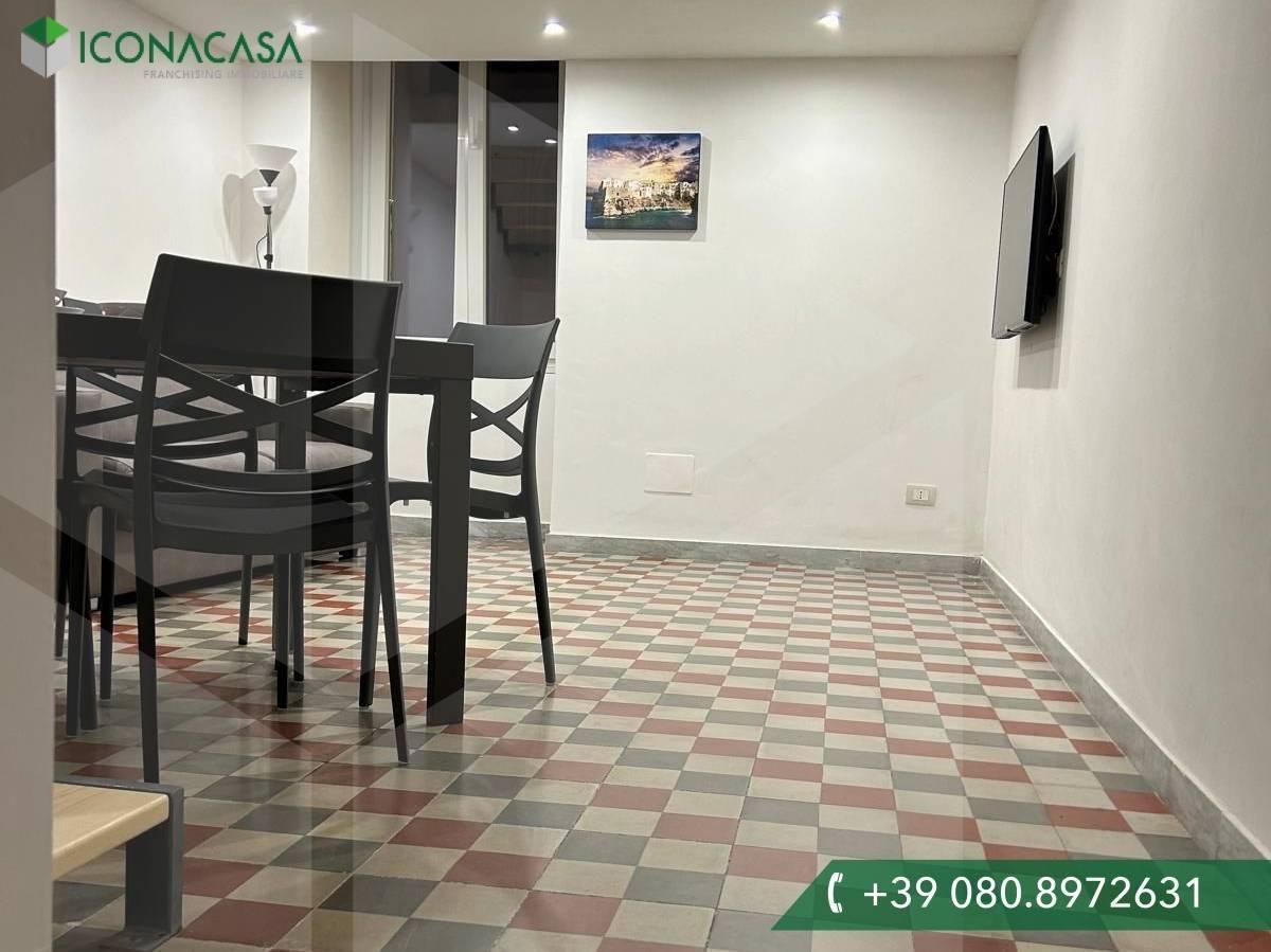 2-salle Appartement à Bisceglie, Italy No. 41179