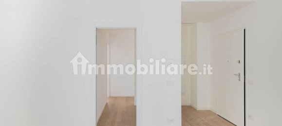 2 bedrooms Apartment in Milan, Italy No. 327533 36