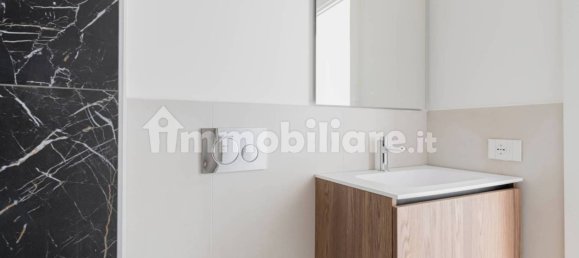 2 bedrooms Apartment in Milan, Italy No. 327533 43