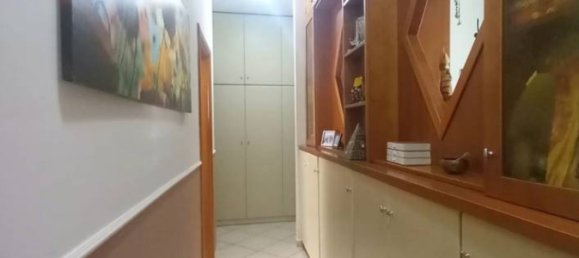 3 Schlafzimmer Wohnung in Naples, Italy, Nr. 319846 32