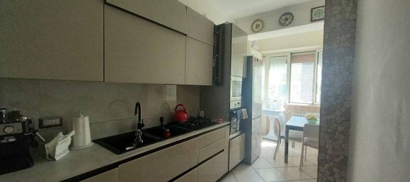 3 Schlafzimmer Wohnung in Naples, Italy, Nr. 319846 10