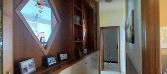 3 Schlafzimmer Wohnung in Naples, Italy, Nr. 319846 17