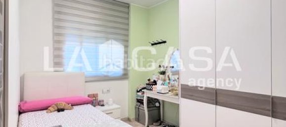 4 bedrooms Apartment in Badalona, Spain No. 145562 11