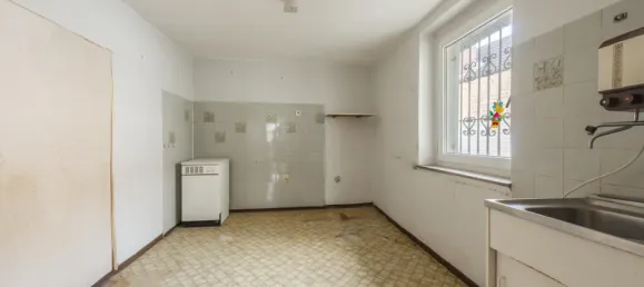 1 Schlafzimmer Haus in Neuss, Germany, Nr. 58792 10