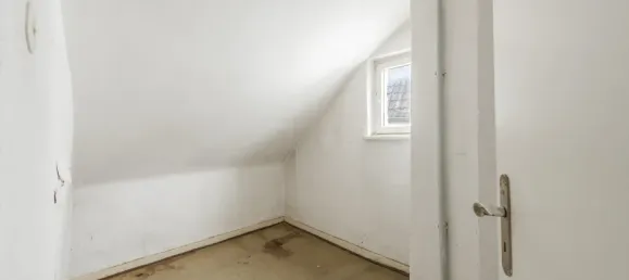 1 Schlafzimmer Haus in Neuss, Germany, Nr. 58792 14