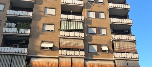 3 bedrooms Apartment in Rome, Italy No. 376099 24