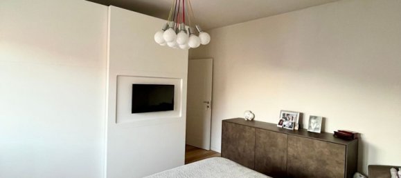 3 bedrooms Apartment in Rome, Italy No. 376099 4