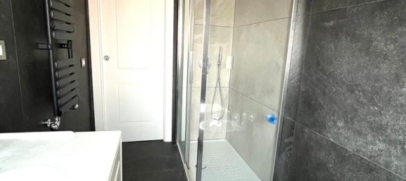 3 bedrooms Apartment in Rome, Italy No. 376099 14