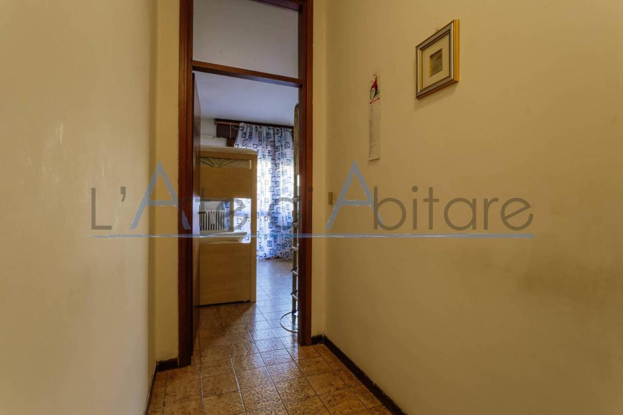 Studio in Padua, Italy No. 35914