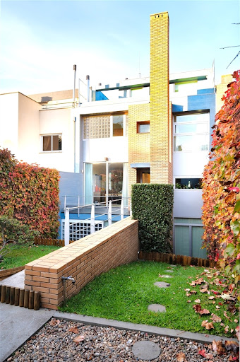 4 bedrooms Villa in Porto, Portugal No. 205723