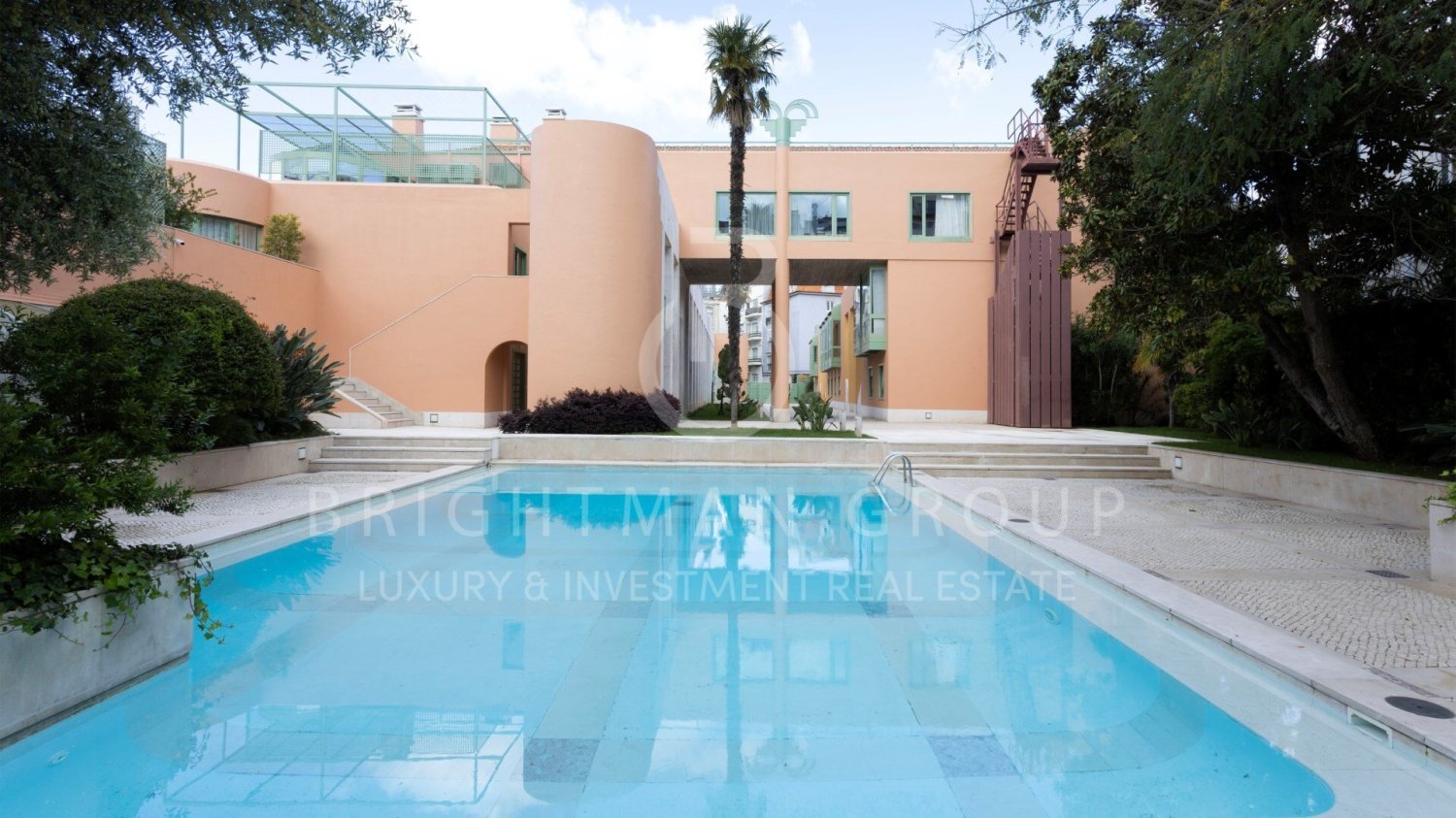 3 غرف نوم منزل ذو طابقين في Lisbon, Portugal رقم 314693