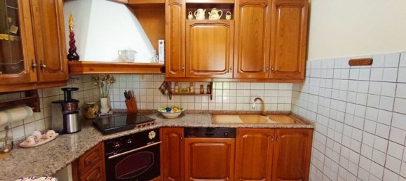 10-salle Maison à Cortona, Italy No. 229557 9