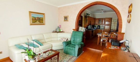 10-salle Maison à Cortona, Italy No. 229557 17